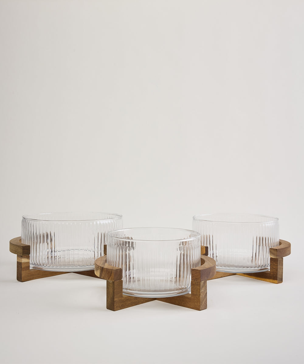 Ripple glazen saladeschaal met acacia houten houder
