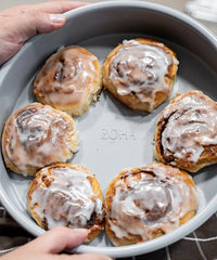 Ronde keramische bakvorm beige – Antiaanbak