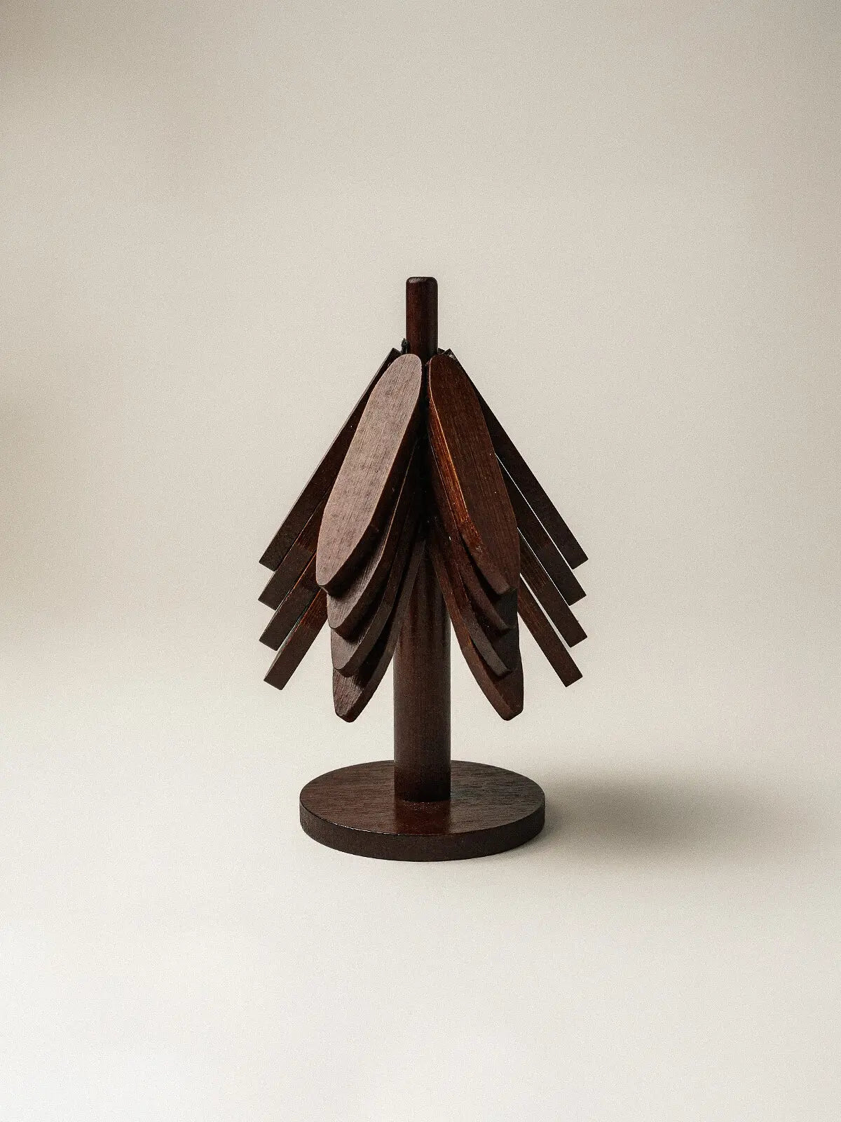 Folia – Acacia houten onderzetters met staander, Set van 4