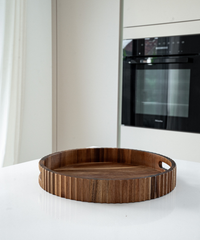 Acaciahouten stripe dienblad – rond houten serveerblad Ø 35,5 cm