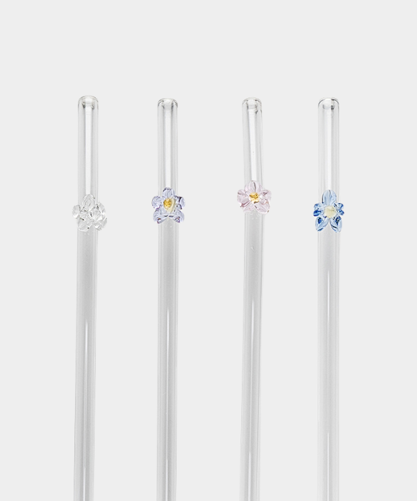 Glazen rietjes met bloemdetail – Set van 4 stuks
