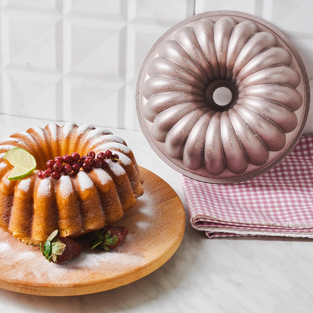 Karaca Cake Pro Lina rosegold gegoten bakvorm | 25,5 cm