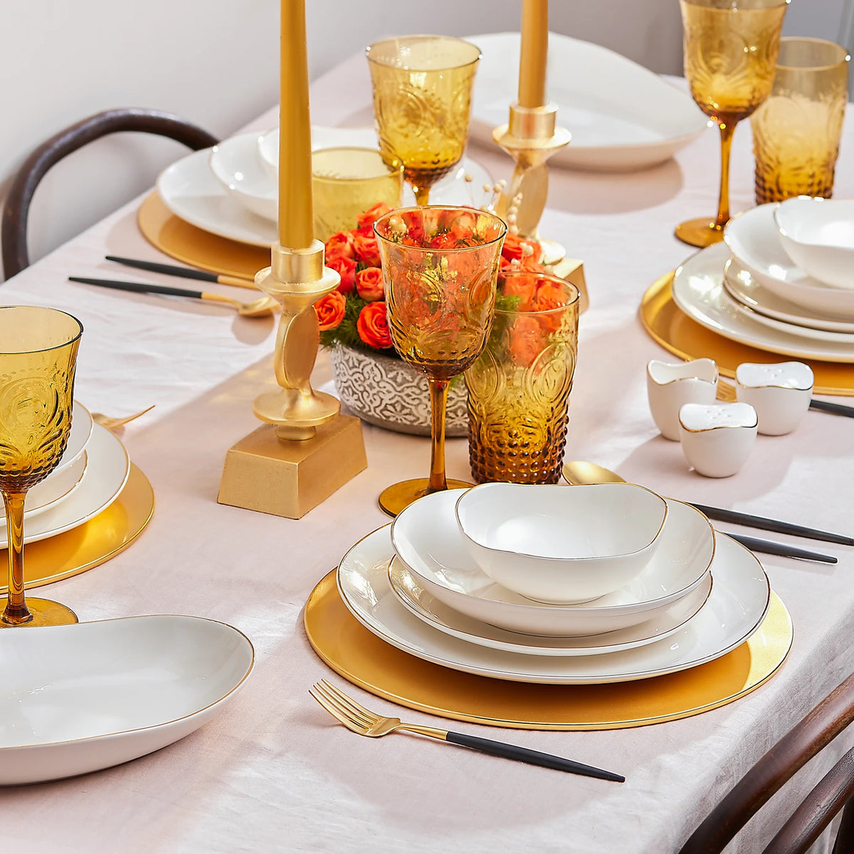 Karaca Streamline Middle 53 delige serviesset voor 12 personen