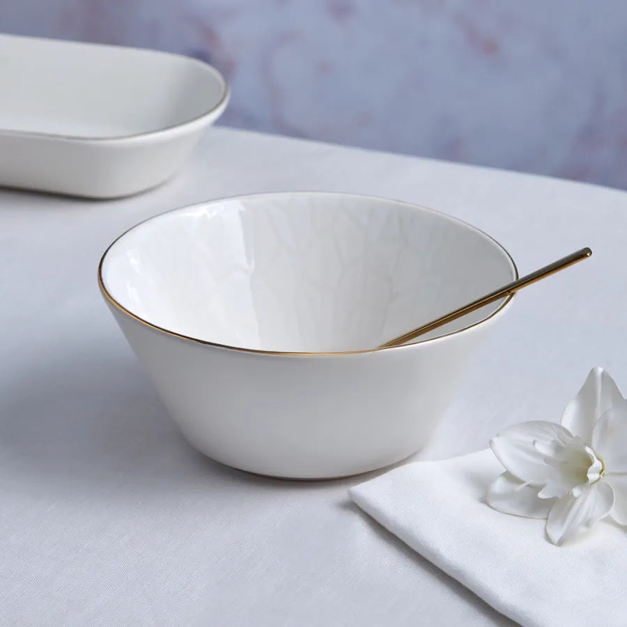 Karaca Calvin pastabord met gouden rand | 19 cm