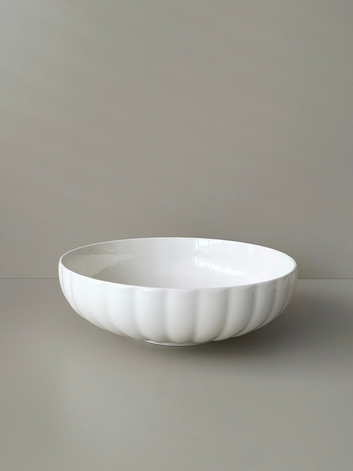 Almi Daisy porseleinen saladekom wit | 25 cm