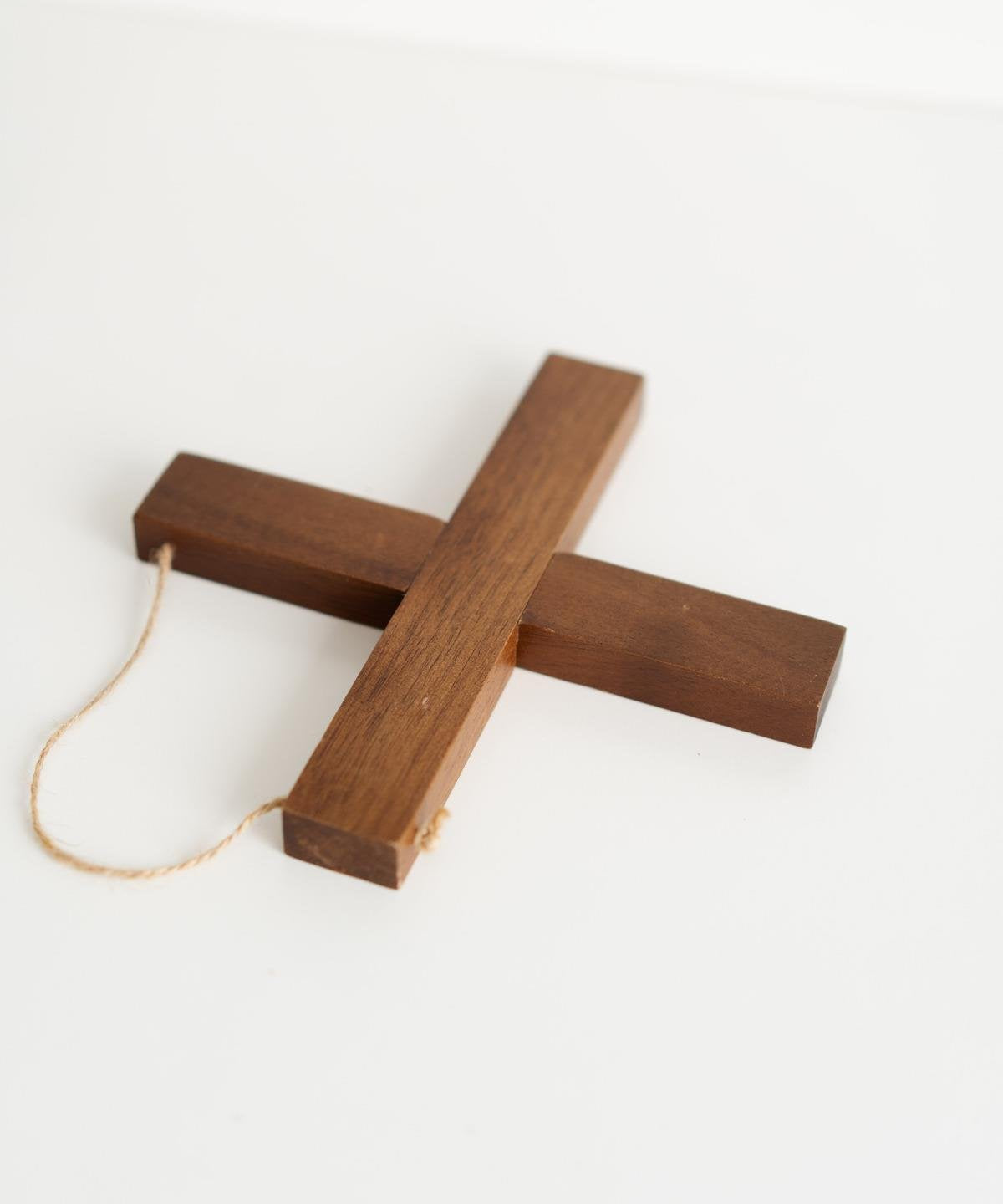 Acacia houten onderzetter X-vorm – pannentree / trivet 18 cm