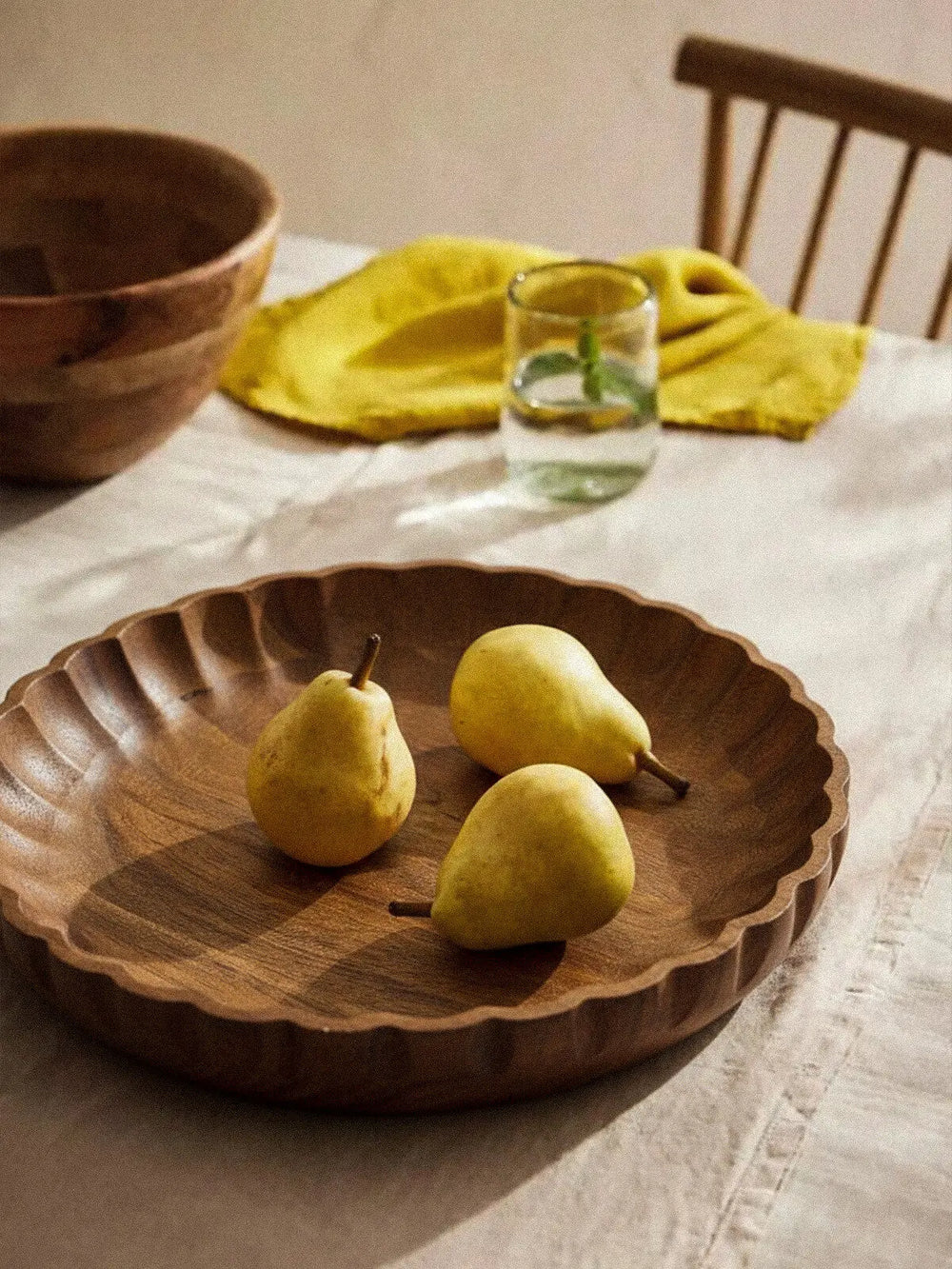 Acacia houten serveerschaal geribbeld | 25 cm