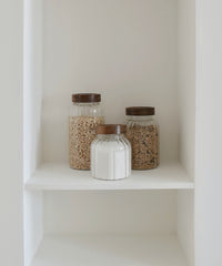 Foresta Voorraadpot Geribbeld glas · Acaciahouten schroefdeksel