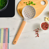 Karaca x Refika Gadgets Siliconen Schuimspaan met Houten Steel, Grijs