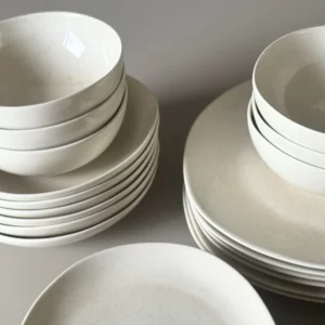 Soho 24-delig serviesset voor 6 personen | beige