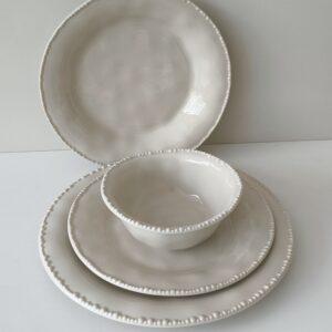 Piraye 24-delige serviesset voor 6 personen | Beige