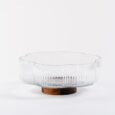 Clover glazen schaal op acacia houten voet | 26 cm