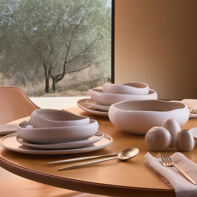 Karaca Cupid 55-delige serviesset voor 12 personen | Beige/Wit - Afbeelding 3