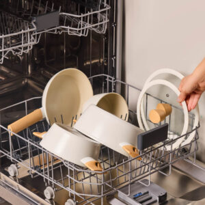 Karaca Swiss Crystal Almond Cream | 12-delige pannenset