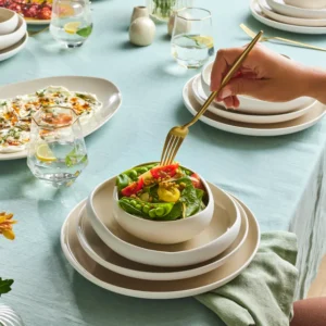 Karaca Cupid 55-delige serviesset voor 12 personen | Beige/Wit