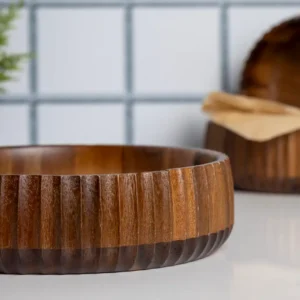 Curve acaciahouten kom | 22 cm