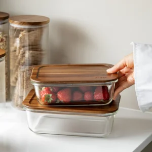 Glazen vershoudbakje met acaciahouten deksel rechthoekig | 1050 ml