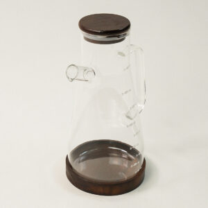 Kesten glazen oliefles met acacia deksel en houder | 900 ml