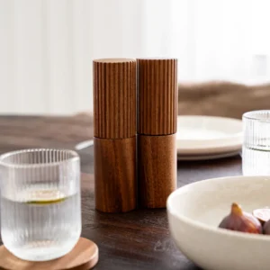 Milo acaciahouten peper- en zoutmolen 2-delig