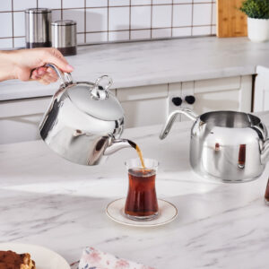 Karaca Manes rvs theepot – 1.35 L + 1.95 L