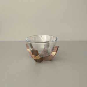 Glazen schaal op acaciahouten standaard | 13,8 cm