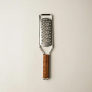 Zestra rvs keukenrasp met acaciahouten handvat | 32 cm