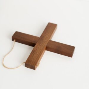 Akasya houten onderzetter X-vorm – pannentree / trivet 18 cm