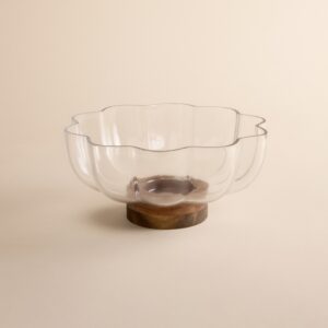 Cloudy glazen schaal met acaciahouten voet | 21,8 cm